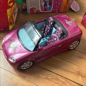 My scene pink car